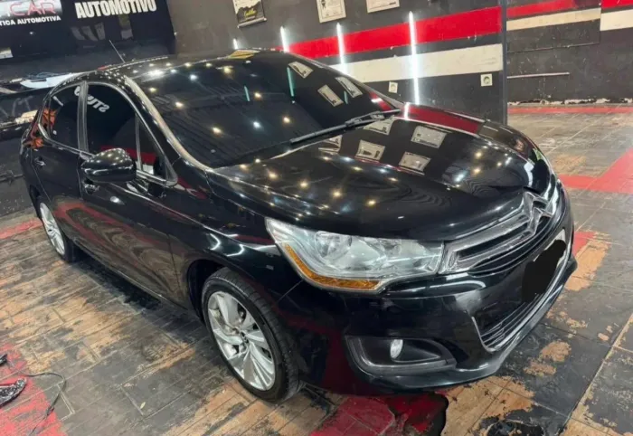 Citroen C4 Lounge Tendance 1.6 Turbo 4P AUT 2015