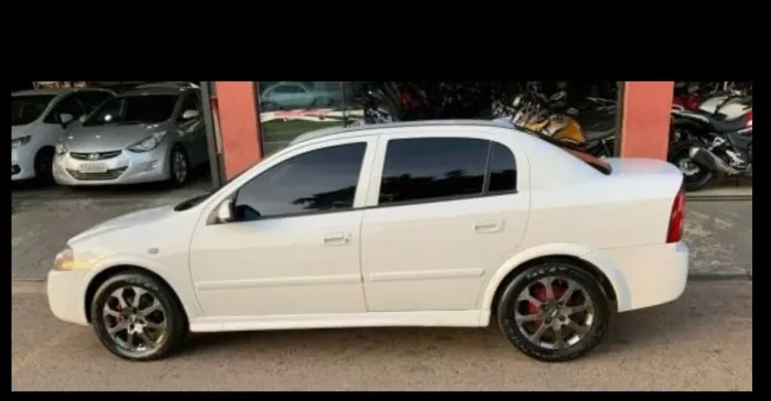 Chevrolet Astra Sed. Advant. 2.0 8V MPFI Flexp. 4P 2011