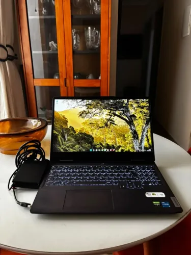 Notebook Gamer Lenovo LOQ i5 12ª Gen + RTX 2050 + 1,40TB SSD