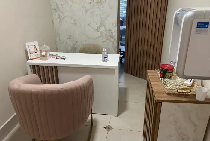 Repasse Sala de Estética Completa centro de Curitiba  - Pronta para Atender
