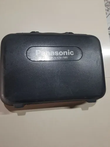 Filmadora Panasonic OmniMovie VHS