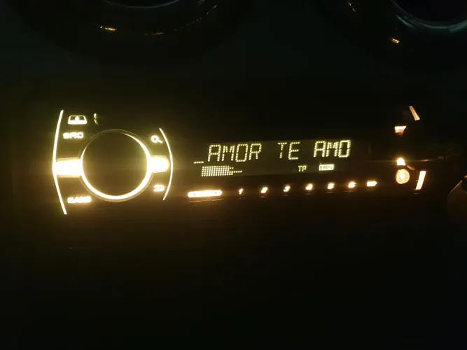Toca cd pioneer mixtrax deh.x 3550ui colorido 