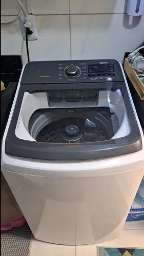 Máquina de lavar Eletrolux 14kg