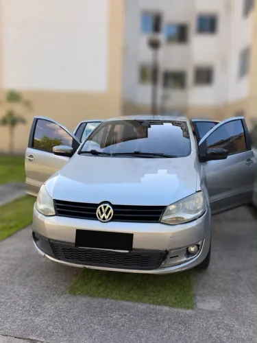 Volkswagen Fox 1.6 MI Total Flex 8V 5P 2014