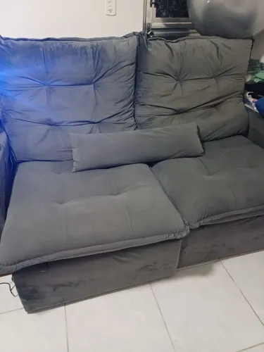 Sofá inclinavel e retrátil 