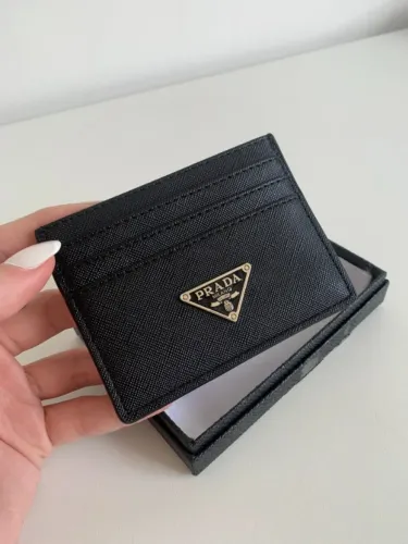 Porta Cartões Prada com Logo Triangular Cor Preto