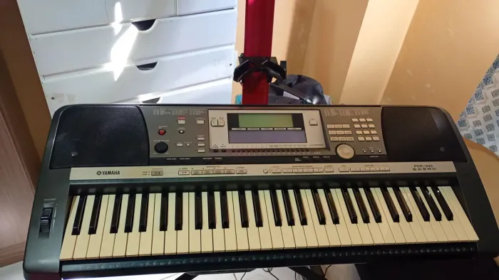 Vendo teclado arranjador 