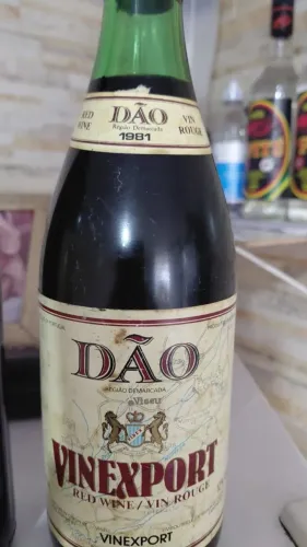 Vinho Dão vinexport 1981 ANTIGUIDADE 