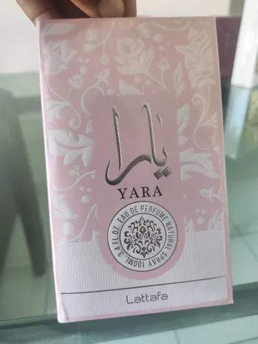 Perfume Árabe Yara Lattafa Feminino 100ml Eau De Parfum