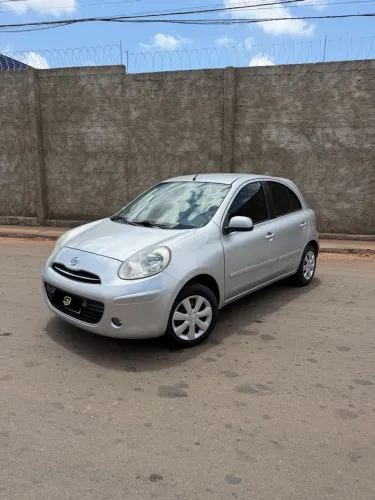 Nissan March S 1.6 16V Flex Fuel 5P 2014