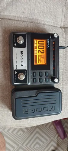 Pedaleira Mooer GE100