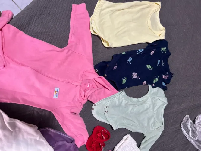 Roupas, bolsa Menina 