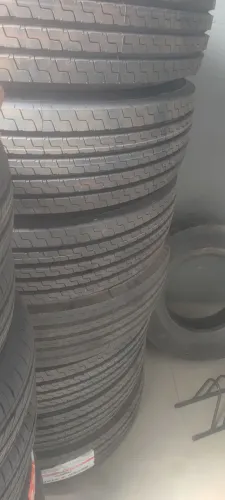 Pneus 275/80R22.5