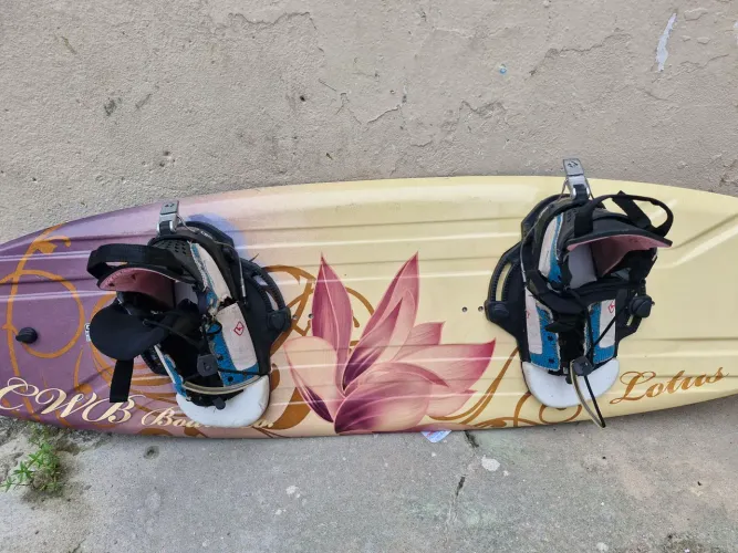 PRANCHA WAKEBORD C/CORDA
