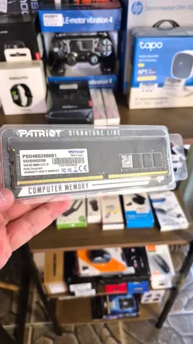 Memória RAM DDR4 8GB, nova, lacrada, com garantia de 1 ano!