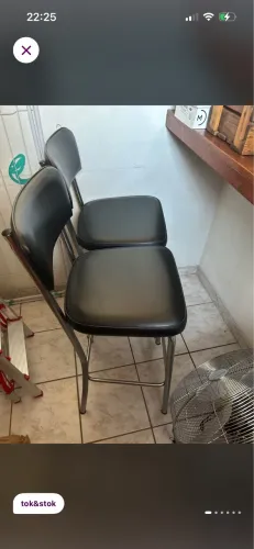 Bancos altos Tok Stok 
