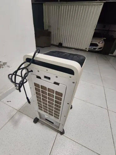 Climatizador usado pouco