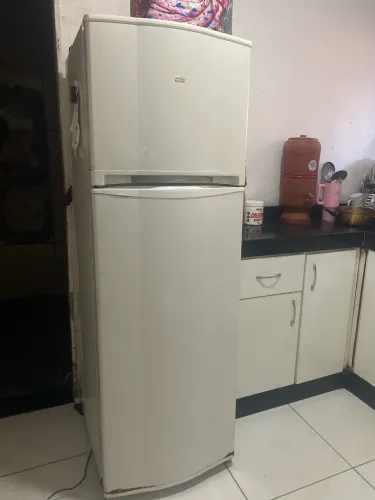 Geladeira usada 