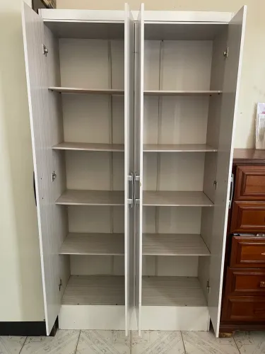 Armário/guarda-roupa multiuso 4 portas branco semi-novo 