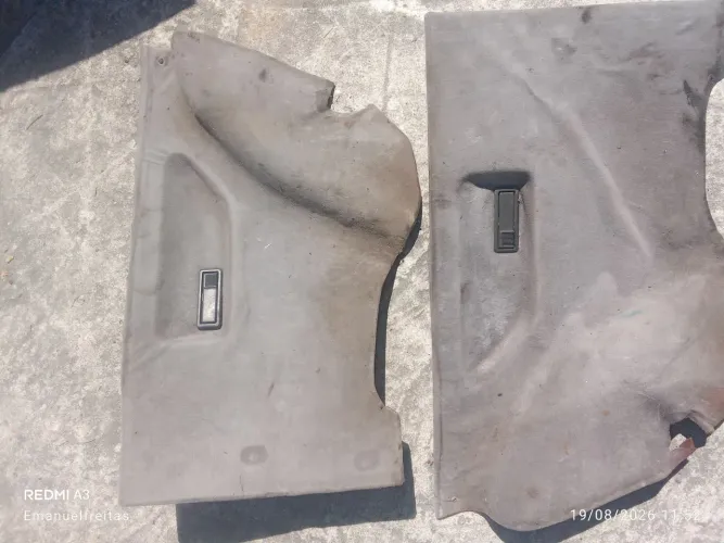 Par de forros traseiros Escort XR3 1984/1992