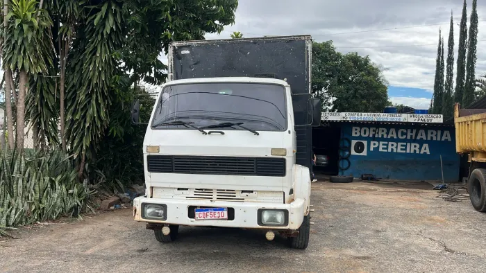 Caminhão Wolks 12-140 ano 96 motor câmbio e diferencial revisado