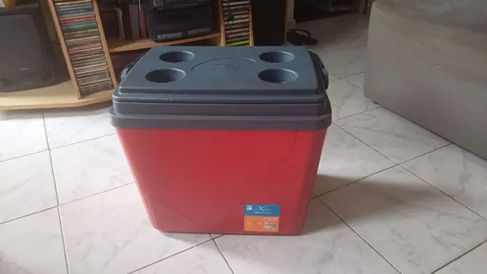 Caixa térmica 34 l