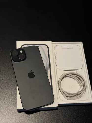 15 128 Gb preto / ESTADO DE NOVO