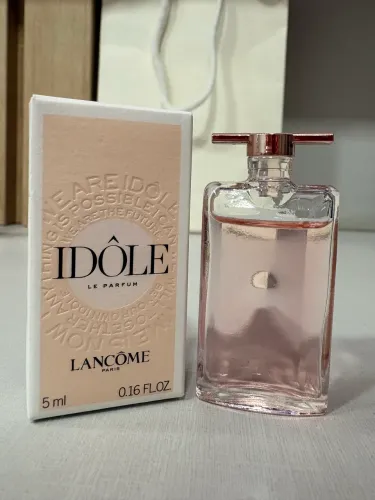 Perfume Miniatura Idole