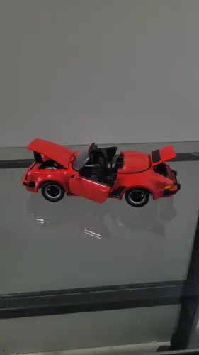 Escala 1/18 Porsche Speedster