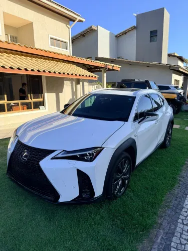 Lexus UX-250H F-sport 2.0 16V Aut.(hybrid) 2019