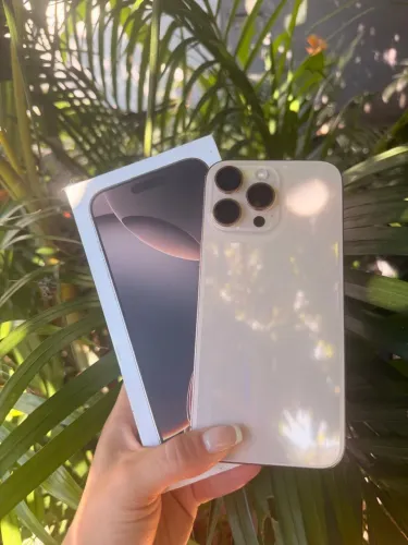 iPhone 16 pro max 256GB desert