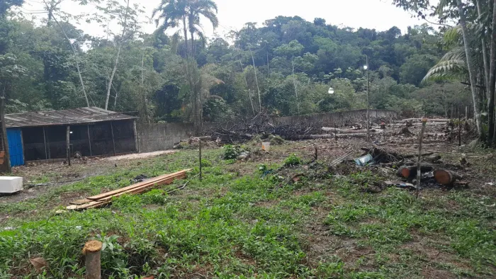 Terreno 10/15 localizado no Ramal do brasileirinho kl6 