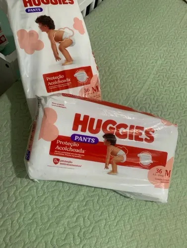 Fraldas Huggies M