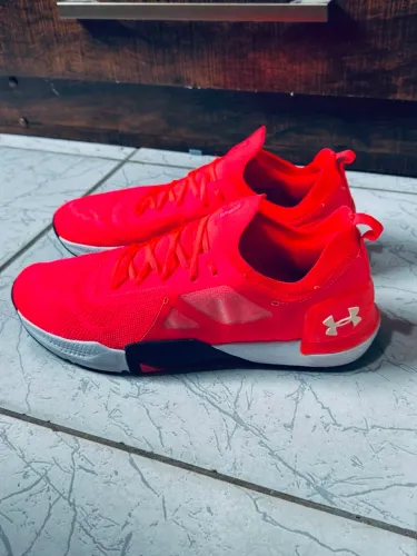 Tênis under armour tribase Cross tamanho 44 