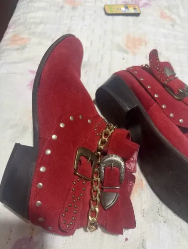 Bota Carmen Steffens 39