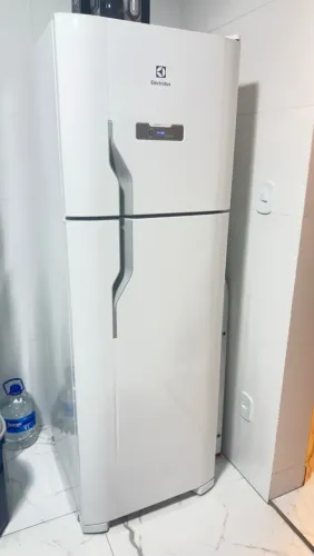 GELADEIRA ELECTROLUX FROST FREE DUPLEX 371L