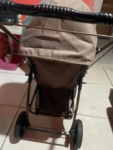 Para vender, usado poucas vezes, semi novo, está em perfeito estado