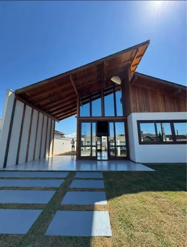 Casa com 3 dormitórios à venda, 112 m² por R$ 1.100.000,00 - Margem Esquerda - Ilhota/SC