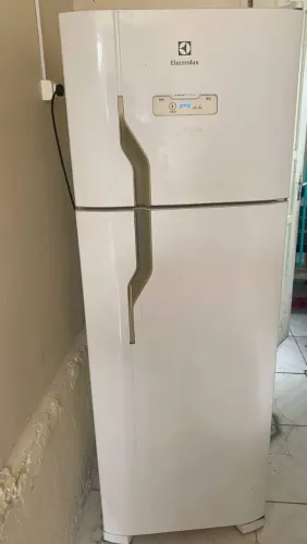 Geladeira Electrolux