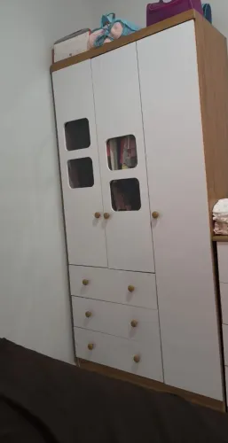 Guarda roupa infantil 