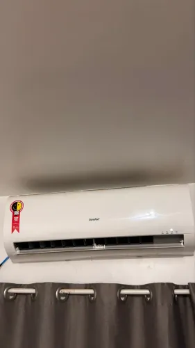 Vende-se um Ar Condicionado 12000 Marca: COMFEE 220V