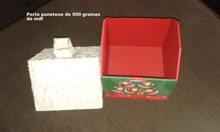 Caixa para presentear com panetone de 500 gr(não incluso)