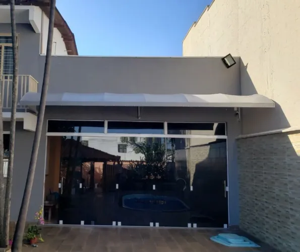 VENDO 5 PORTAS VIDRO (2,45 m altura X 1,04 largura)
