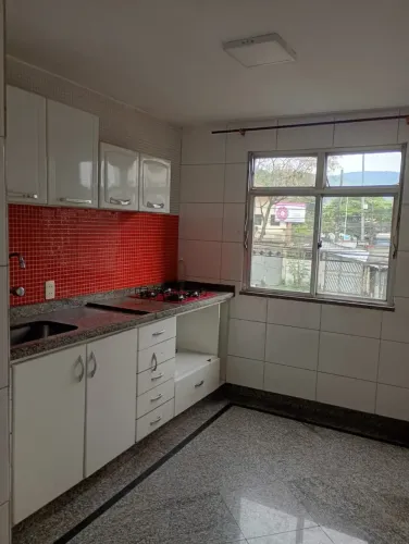 Alugo apartamento 2 quartos reversível no Pombal do bairro metrópole Nova Iguaçu