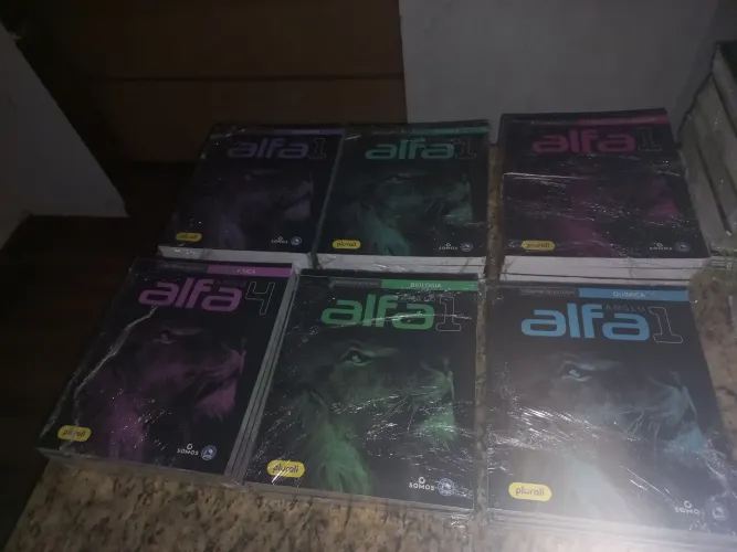 Kit de Livros Anglo Pré-Vestibular e Ensino Médio 2025