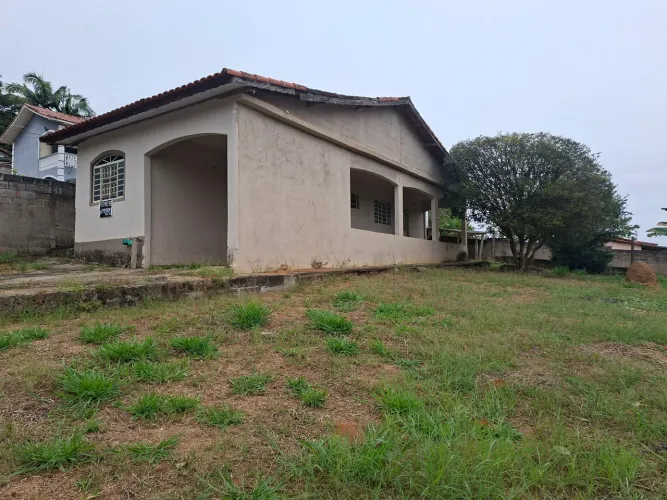 Chácara com casa Paraibuna