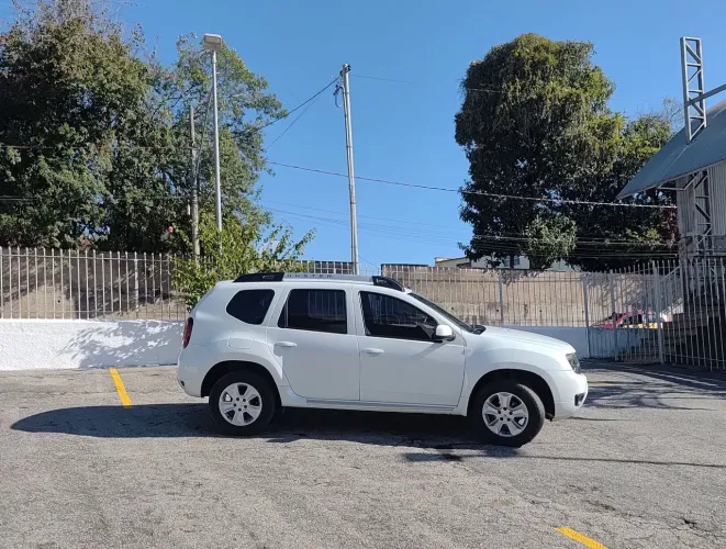 Renault Duster Dynamique 1.6 Hi-flex 16V Mec. 2016