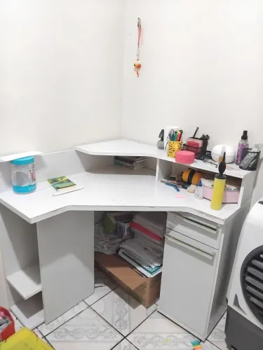 Mesa de estudos por 200
