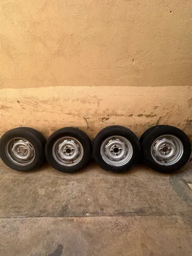 Rodas aro 13 do chevette tubarão 
