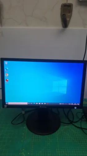 Monitor 20"infoway funcionando perfeitamente
